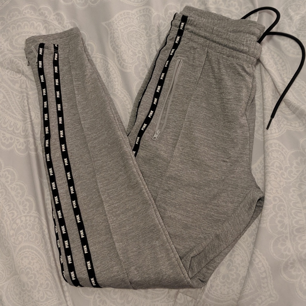 PINK leggings with pockets